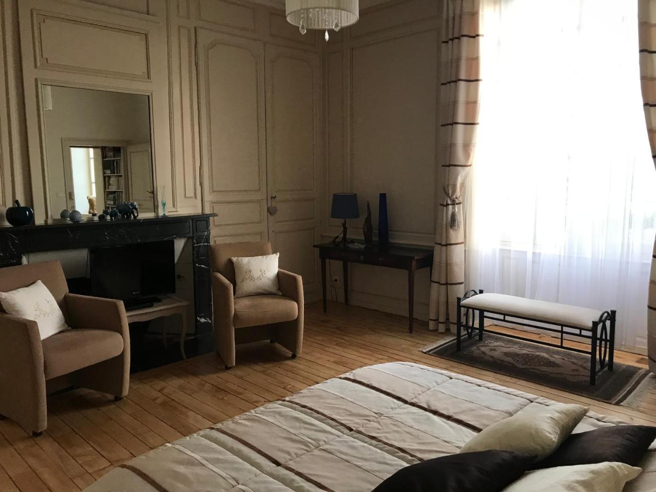 Demeure De Beaulieu Bed & Breakfast Le Coudray-Macouard Dış mekan fotoğraf